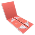 Contenitori di regalo di lusso di Papercard di rosa messi per il compleanno di graduazioni di nozze