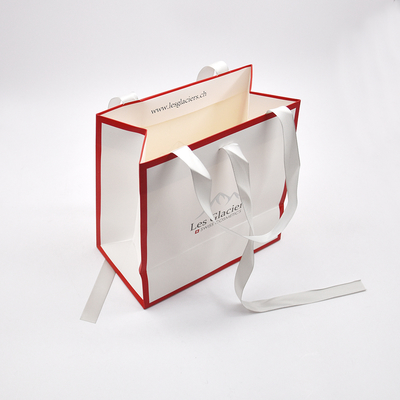 Imballaggio personalizzato Sacchetti cartacei personalizzati con stampa offset